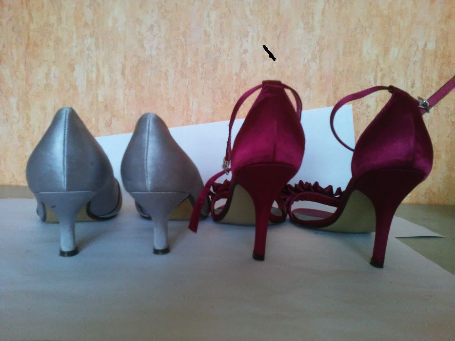 buty szpilki niskie- satyna- bal, wesele, Sylwester