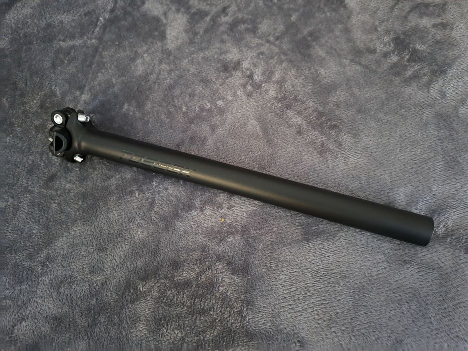 Karbonowa sztyca Toseek 27,2 x 350mm czarna NOWA