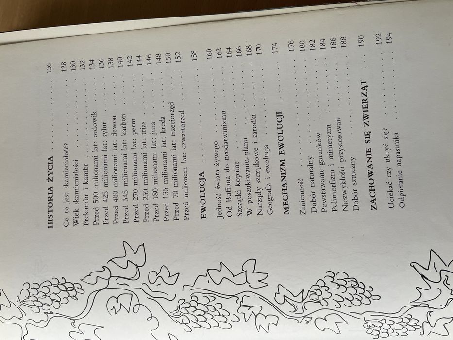 Larousse Ziemia Rośliny Zwierzęta Historia Album Leksykon geografia