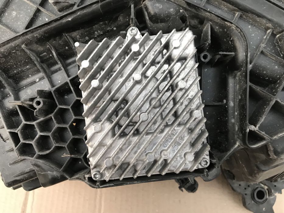 Блоки фар full led Audi Q3