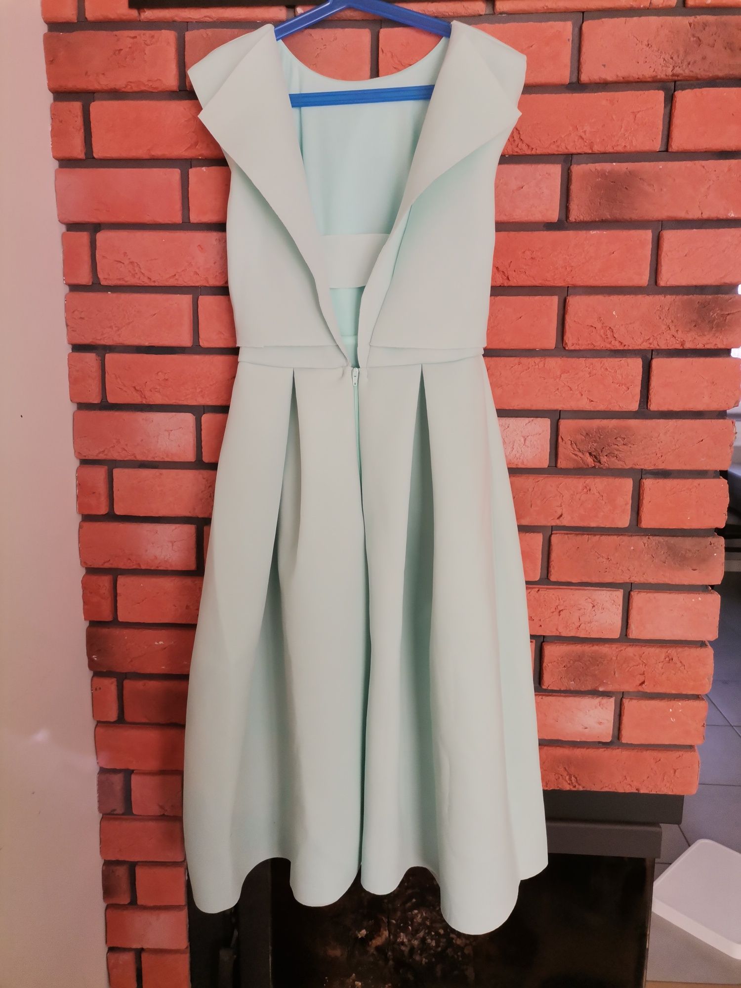 Sukienka Asos midi XS