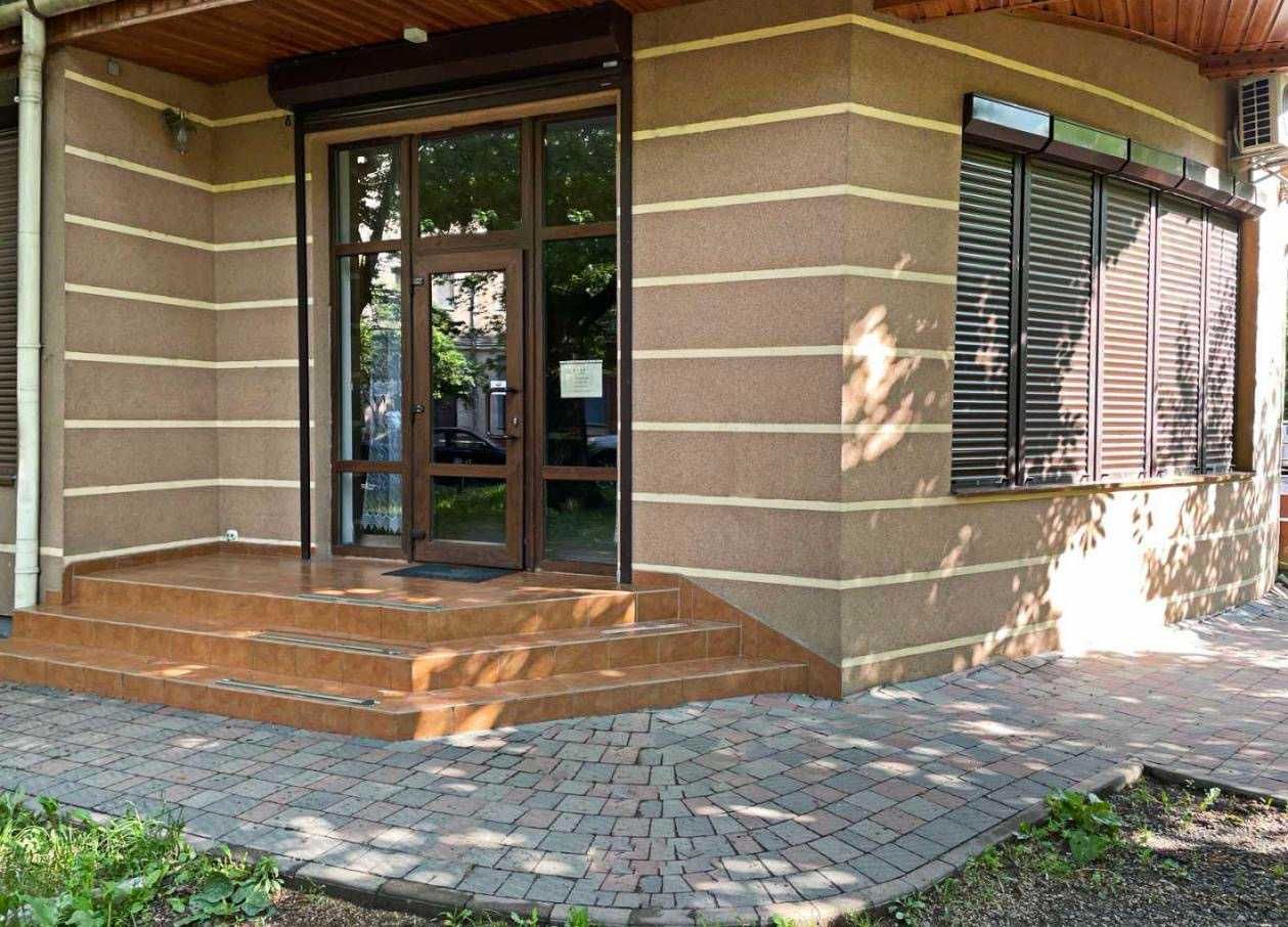 Продам комерційне приміщення