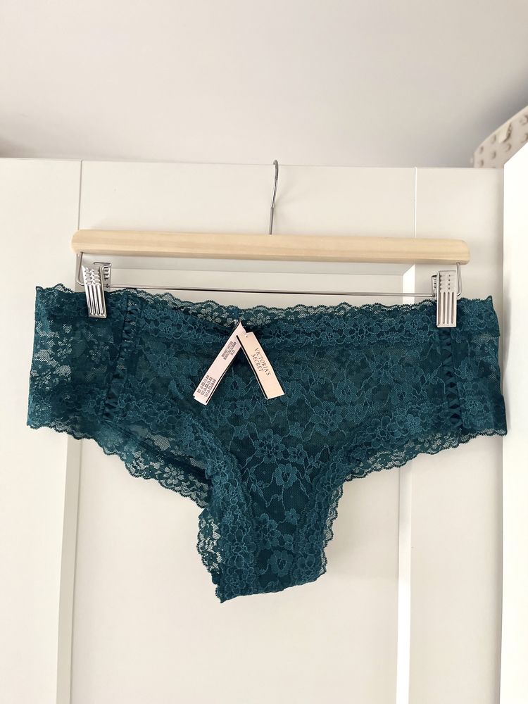 Nowe majtki figi Victoria’s Secret XL 42