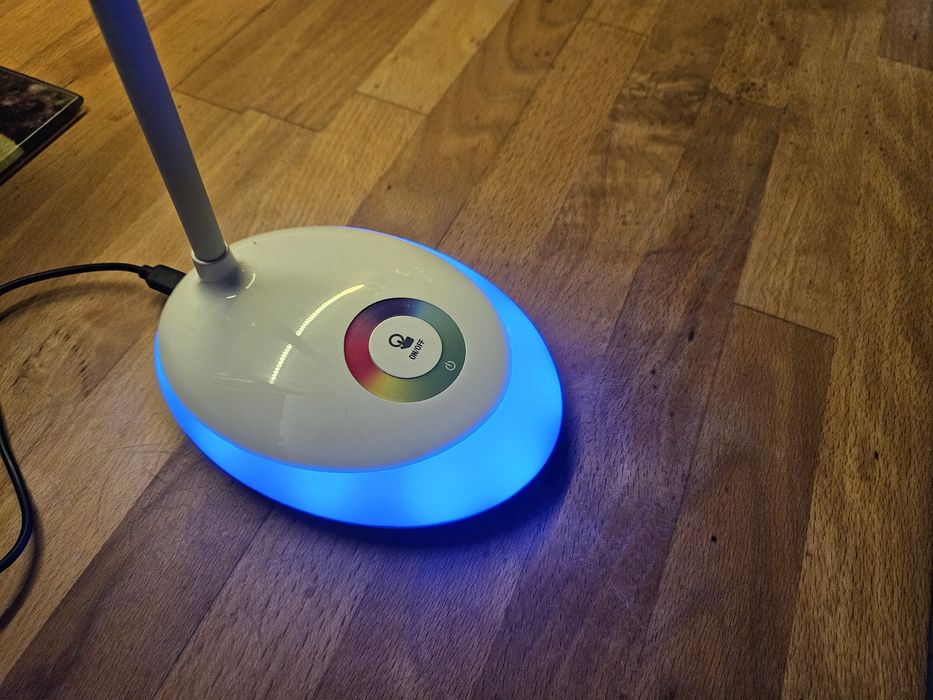 Lampka biurkowa Led