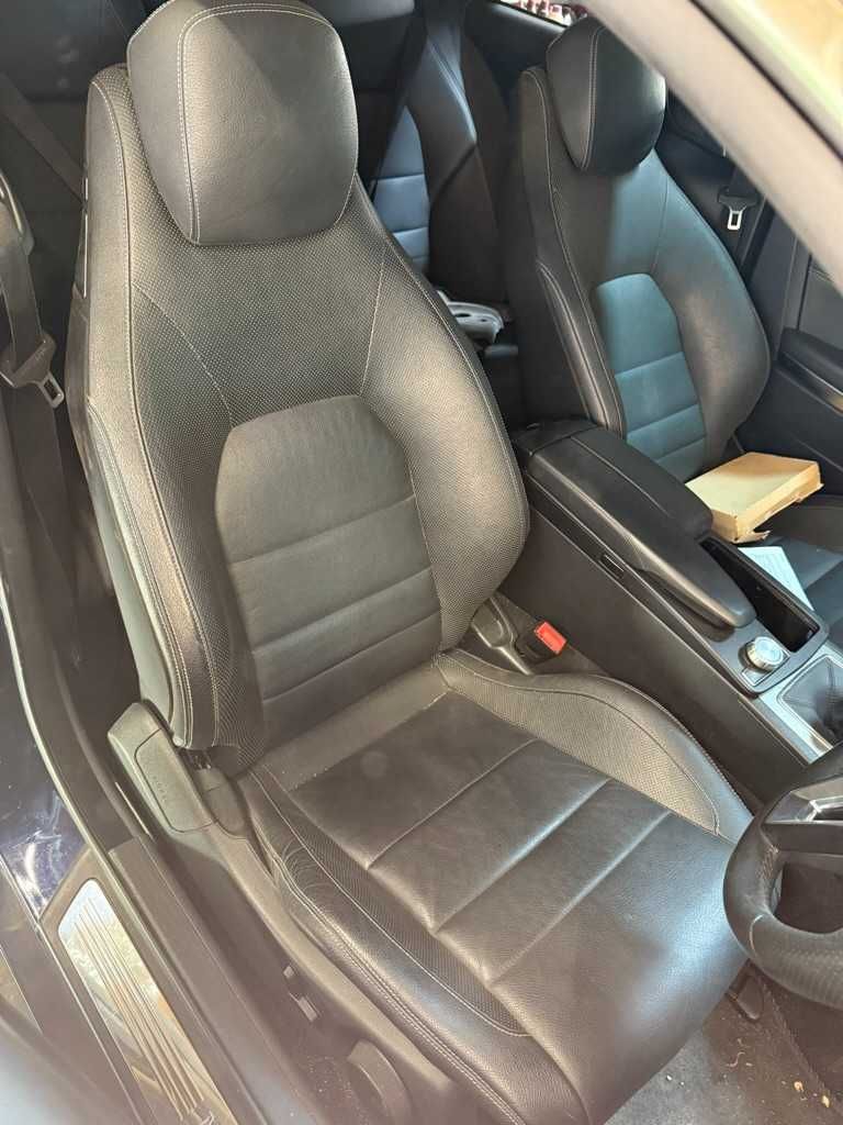 Fotele skóra skórzane kanapa komplet Mercedes W207 Lift