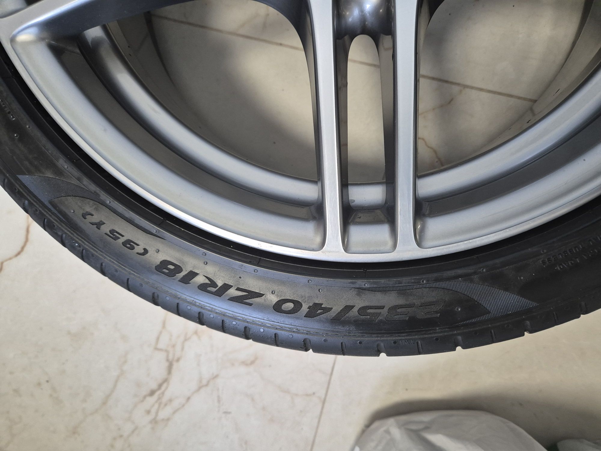 Opona Pirelli P Zero 235/40r18 2021r 6.5 - 7mm