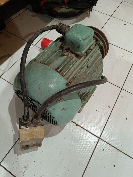 Krajzega silnik 5,5KW, cyrkularka