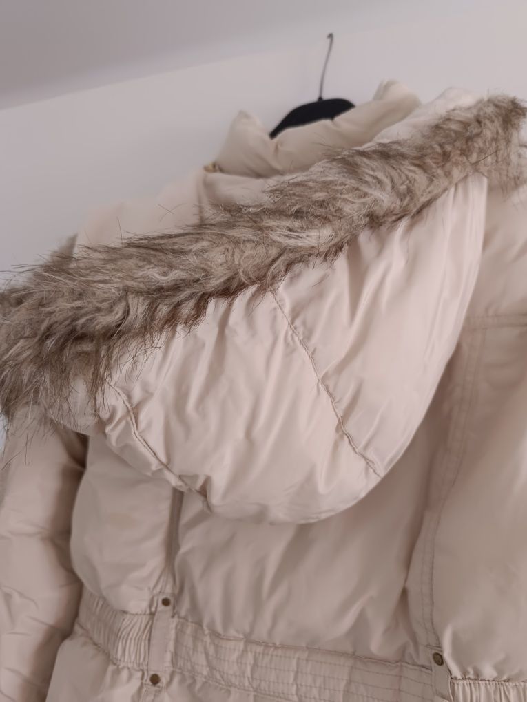 Parka bege para 16 anos