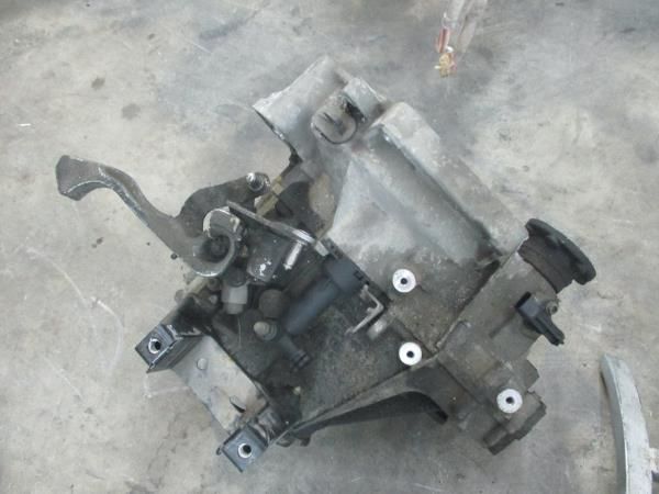 Caixa de velocidades manual VOLKSWAGEN Polo (9N)