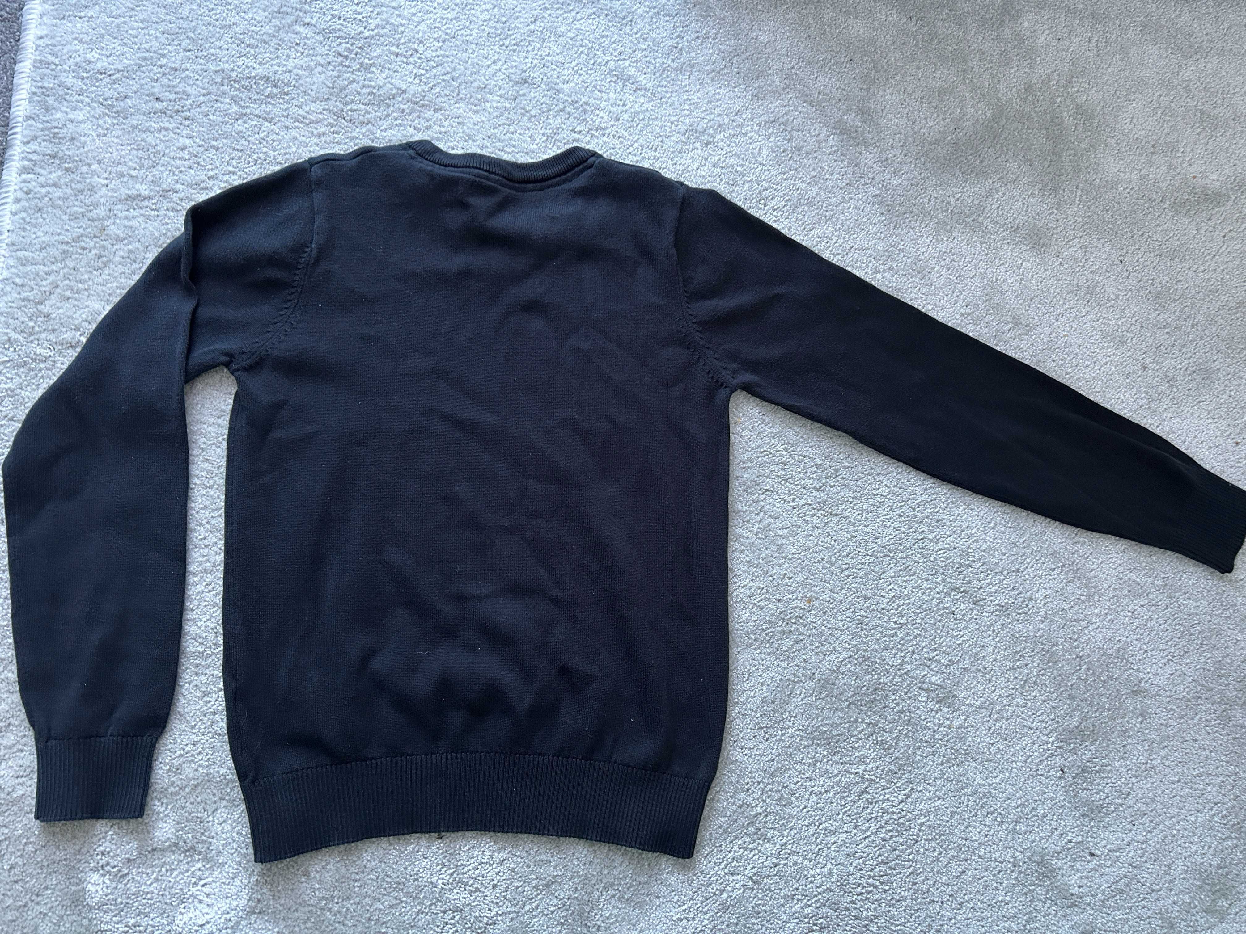 sweter czarny M&S 146 chłopiec