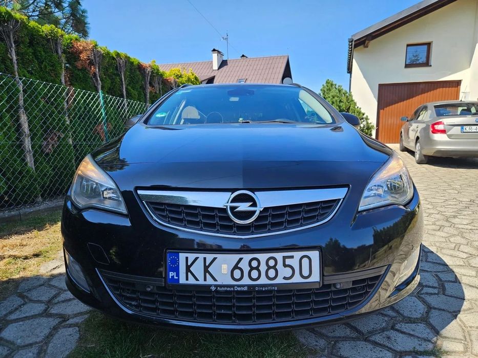 Opel Astra ASTRA J 1.7CDTI Sport Tourer, sprawna, gotowa do jazdy
