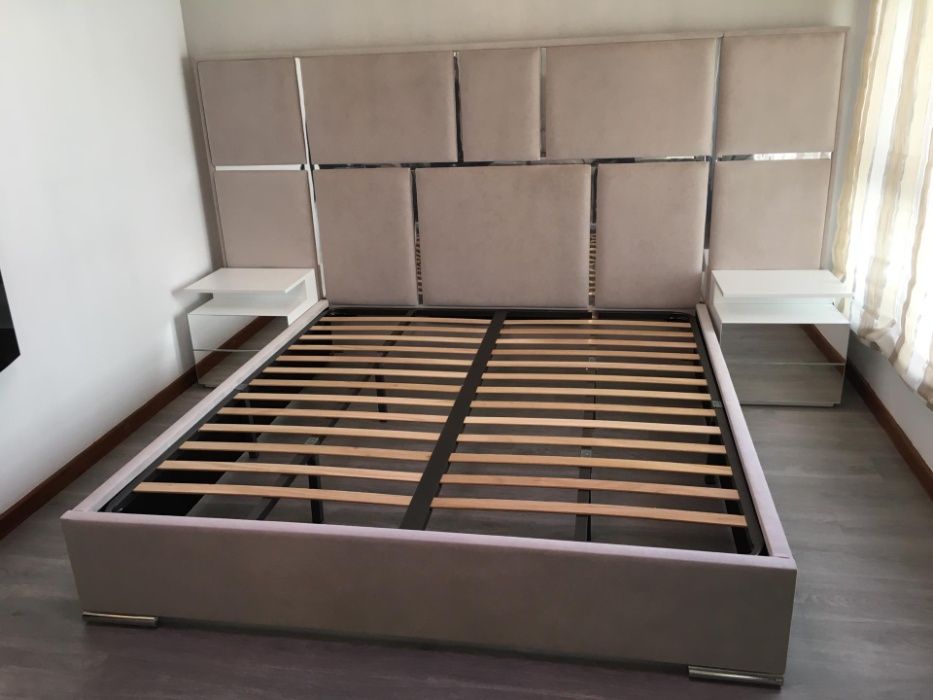 Cama com inox estofada Nova + Estrado + Colchão (Fabricante)