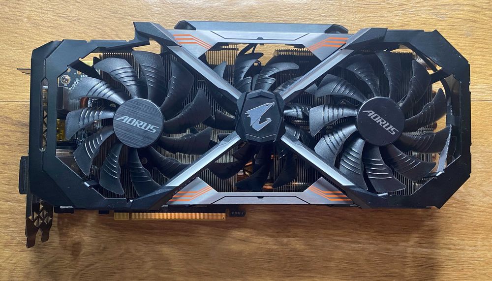 Gigabyte AORUS Xtreme GeForce GTX 1080 Ti 11 gb видеокарта nvidia