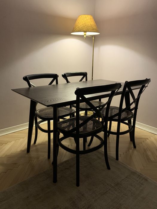 Реставрація ремонт перетяжка крісел стільців диванів комодів