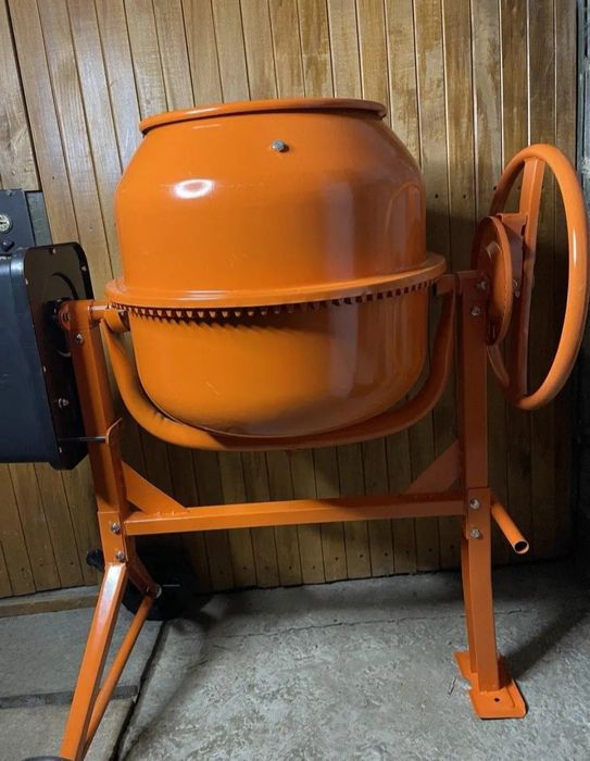 Бетономішалка Форте 180л б/у