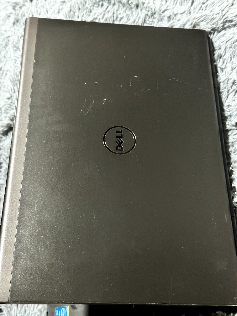 Ноутбук DELL M4800