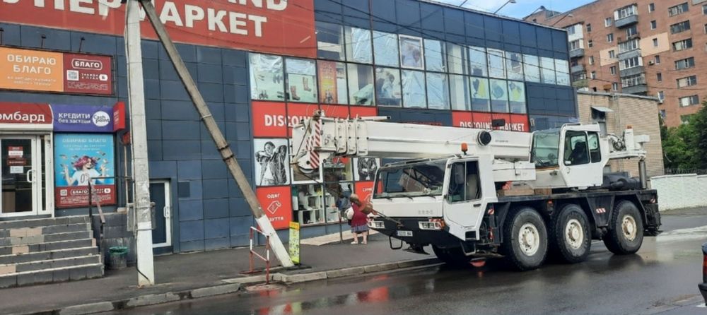 Услуги от 10до 50тонн...Автокран