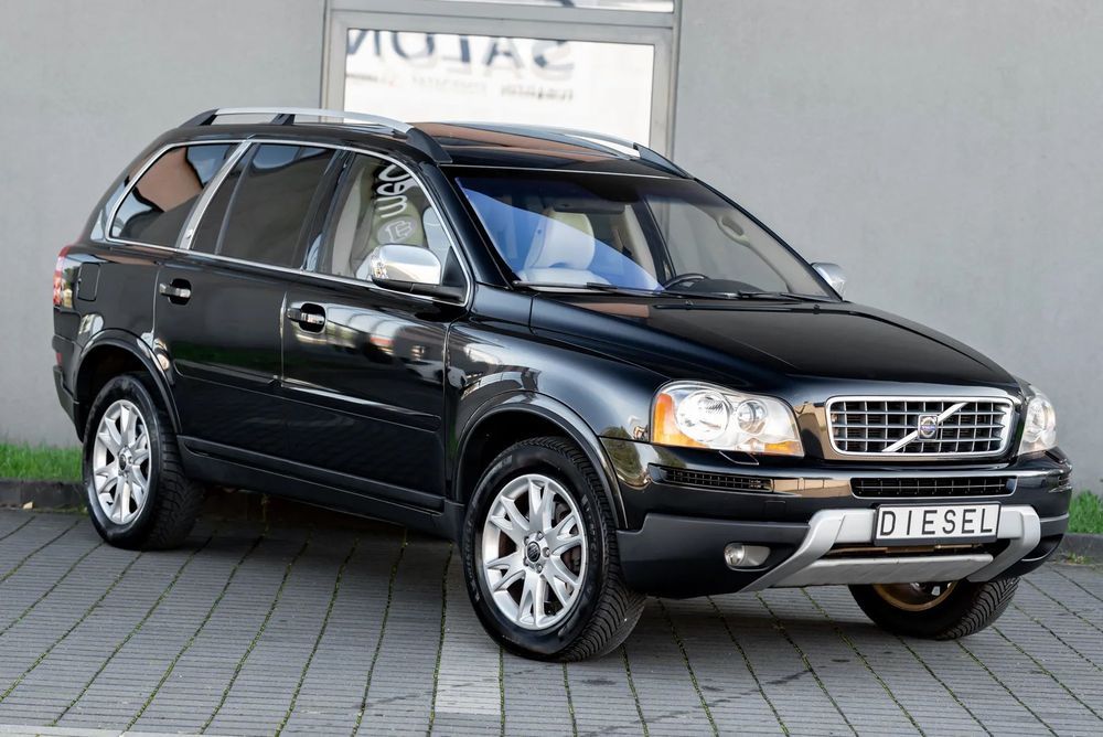 Volvo XC 90 2.4D 185Ps Automat 4x4 Bixenon Skóra 7 foteli SERWIS Bezwypadkowe