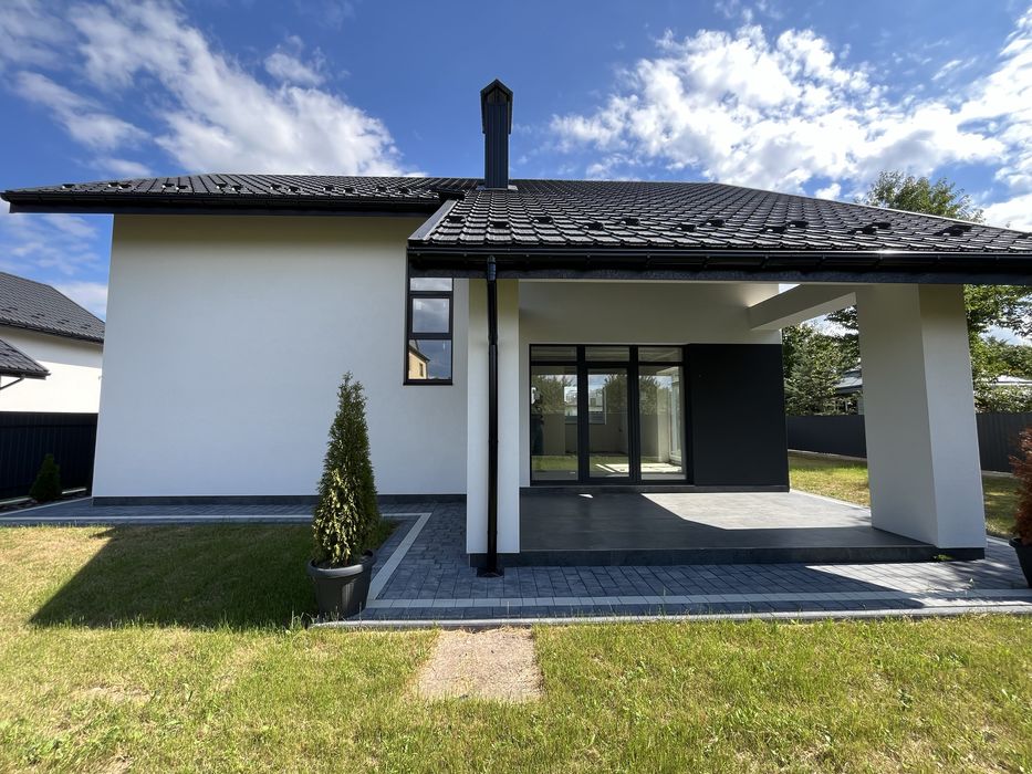 Продається будинок 140 м2 готовий до ремонту. Можливий обмін.