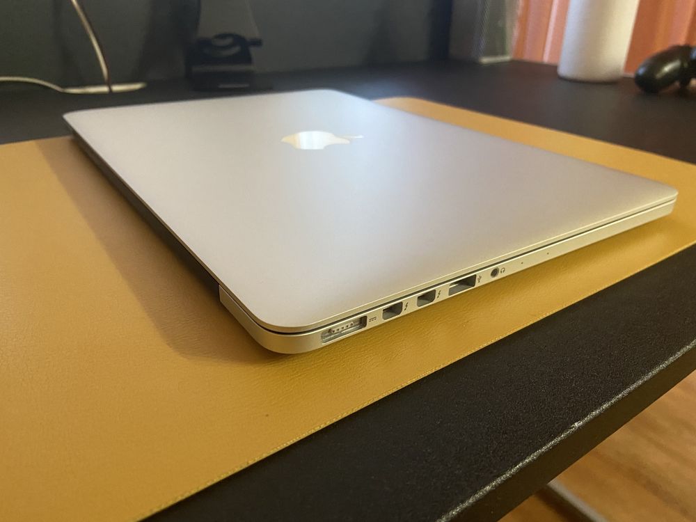 Ноутбук Apple MacBook Pro 13” (early 2015) A1502