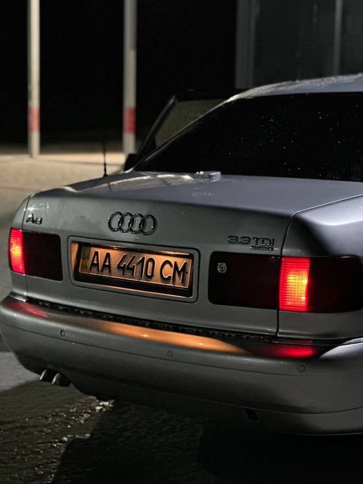 Продам Ауді а8д2