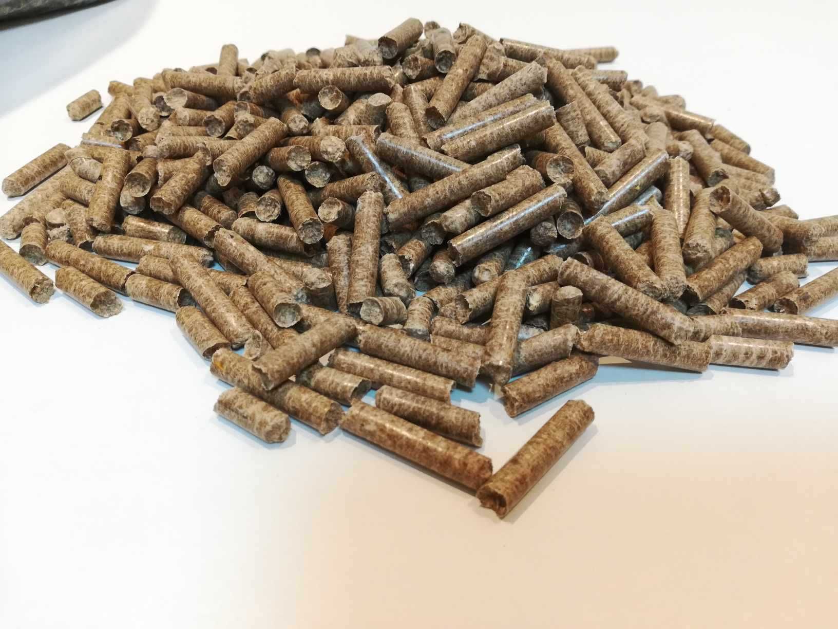 Żwirek drewniany 10kg pellet drzewny Brown