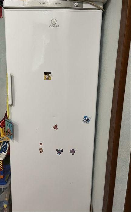 Морозильная камера indesit