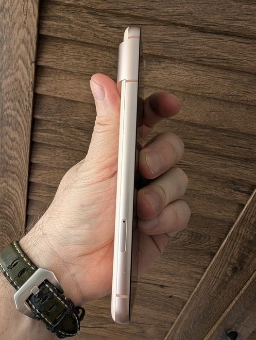 Pixel 8, 128GB,  Neverlock, стан нового