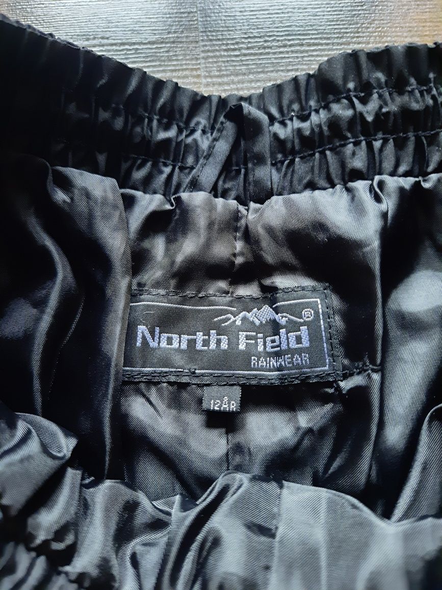 Spodnie przeciwdeszczowe North Field 146