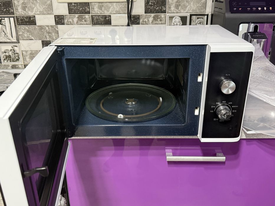 Мікрохвильова піч «Самсунг»