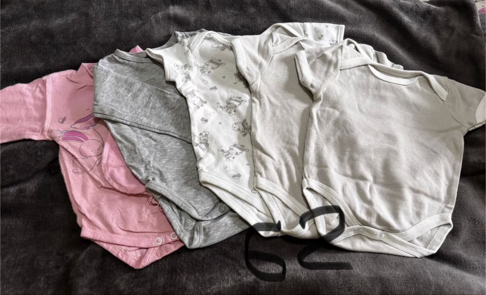 Боді ,сукні для новонароджених