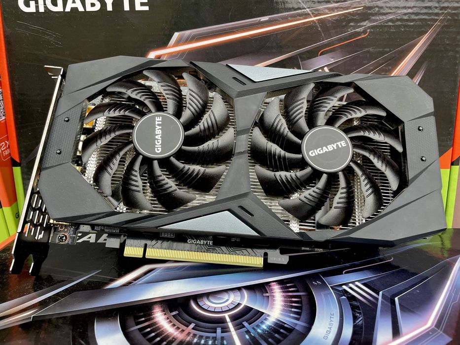 Відеокарта Gigabyte RTX 2060 6Gb OC ГАРАНТІЯ!