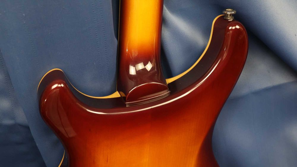 Mensinger Joker polska gitara elektryczna PRS