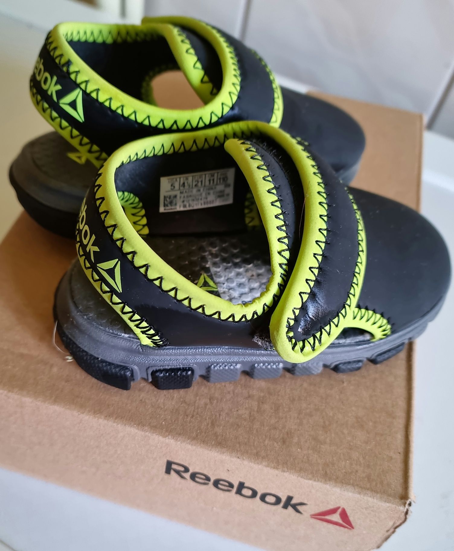 Sandałki Reebok  21