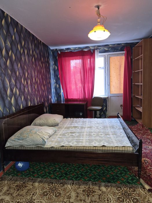 Аренда 3х комн квартира 3/5 эт у. Ватутина 2-4 места 129-й Покровский!