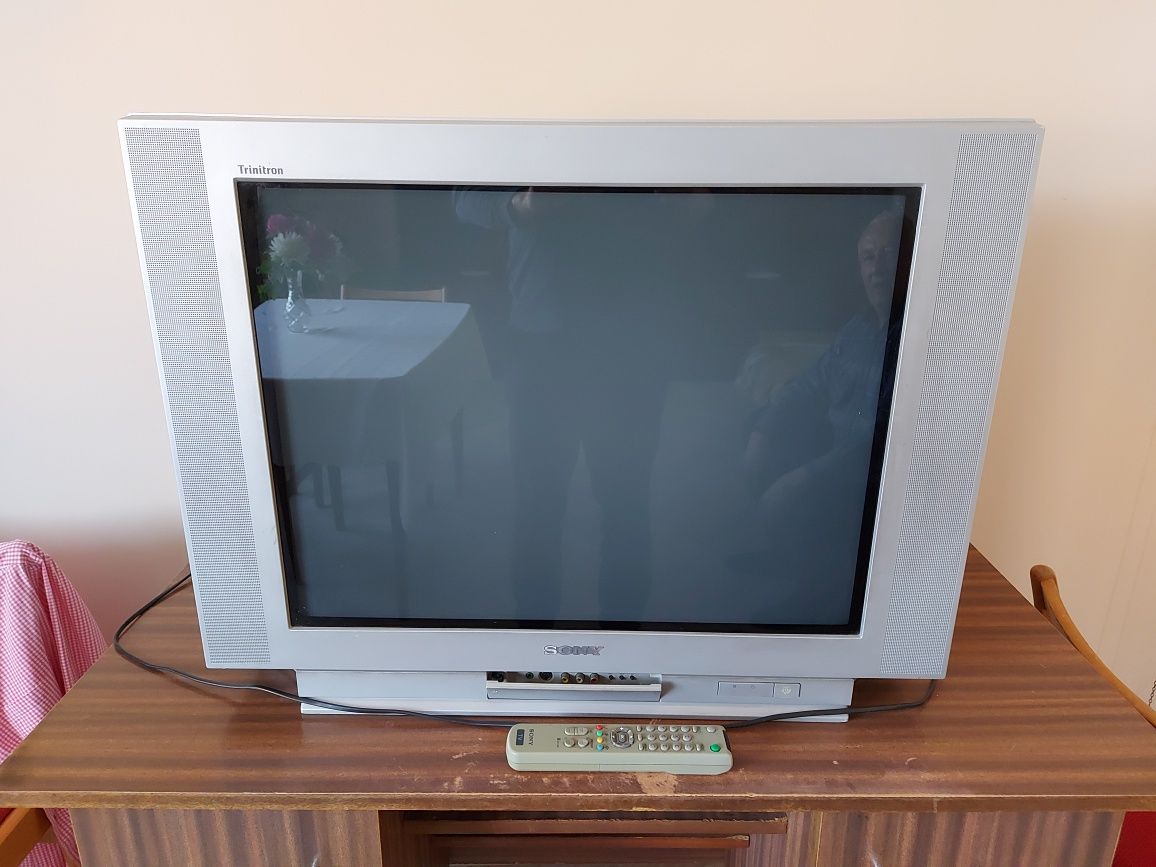 Telewizor kineskopowy Sony trinitron 29 cali