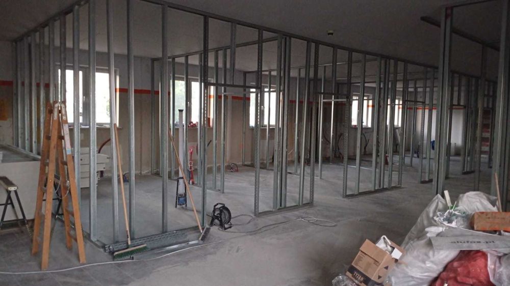 Gładzie, malowanie, zabudowy GK – solidnie i terminowo