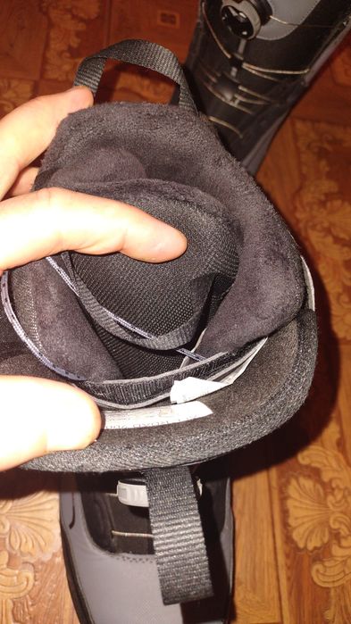 Продам ботинки для сноуборда