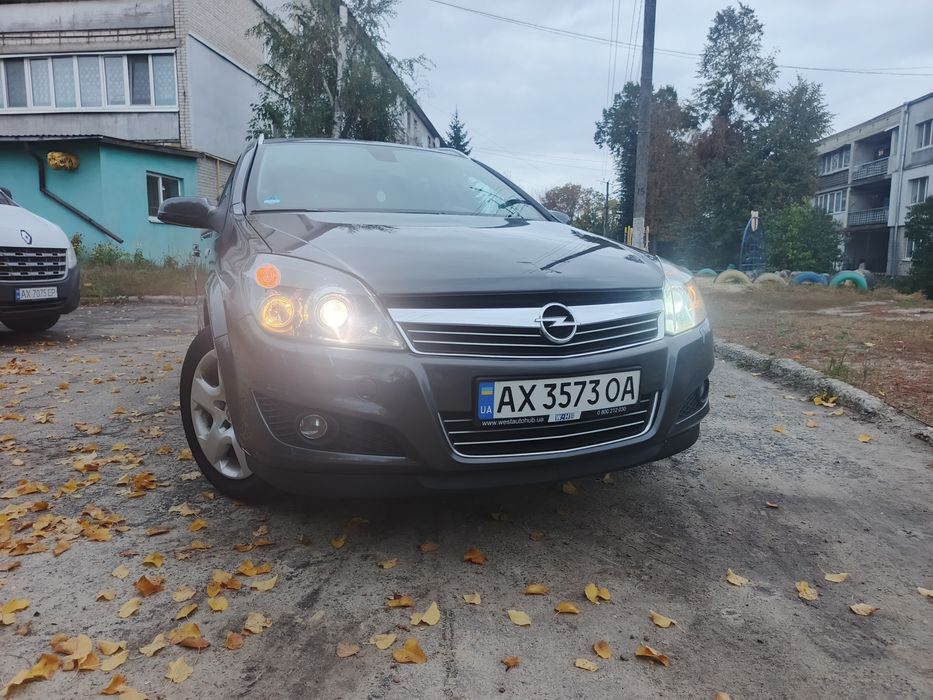 Продам гарний автомобіль
