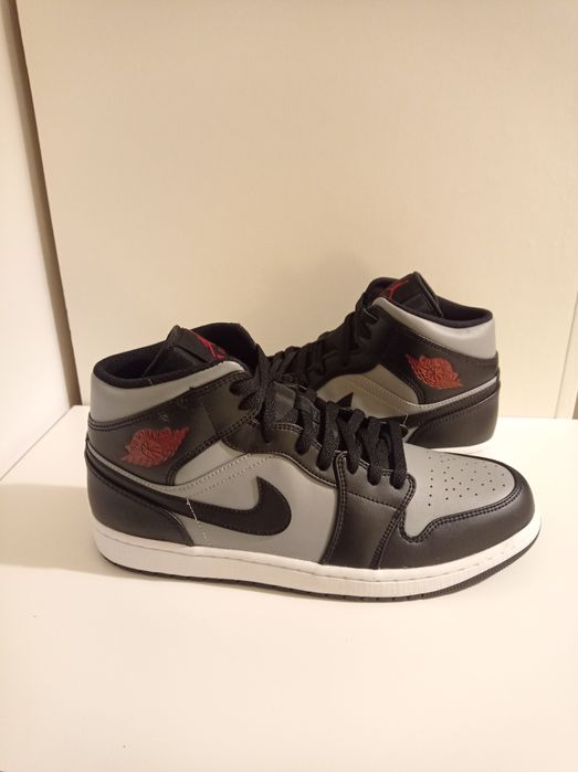Air Jordan 1 Mid Shadow Red - Tamanho 45