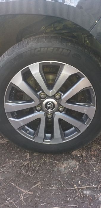 Land cruiser 200 диски г20 з гамою Bridgestone Blizzak dmv2 285.50.20