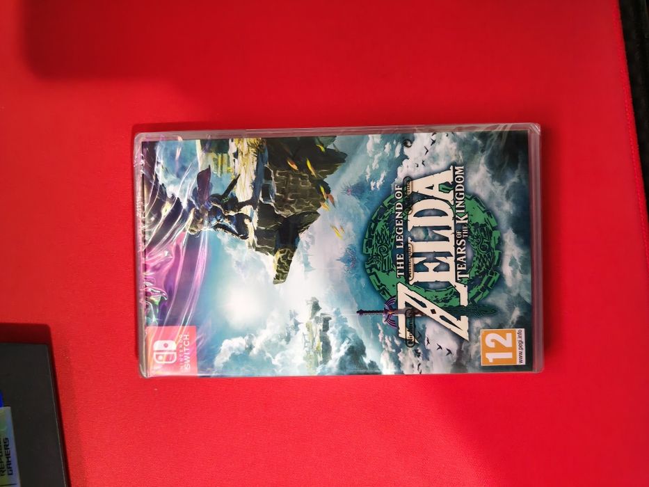 Jogo Switch Zelda Tears of The Kingdom - Selado