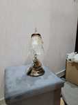Sprzedam żyrandol plus lampa nocna.