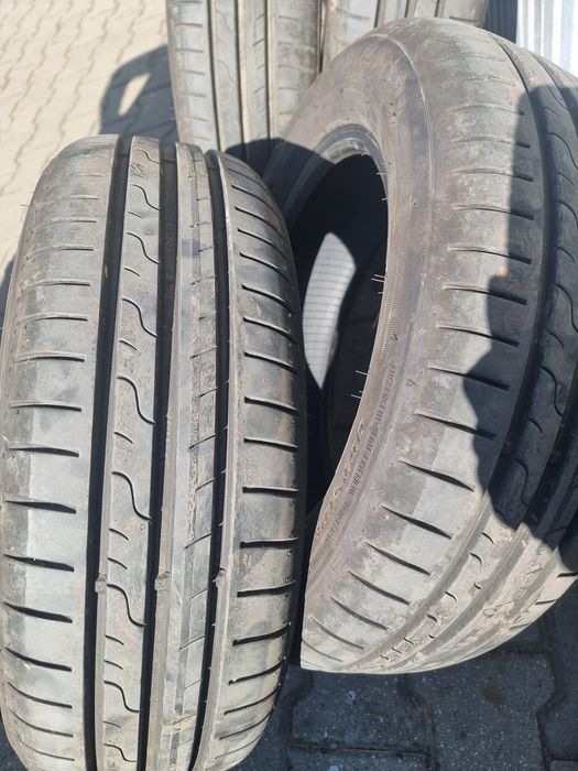 Komplet opon letnich Dunlop 185/60/15 2025 kołpaki felgi skoda fabia 3