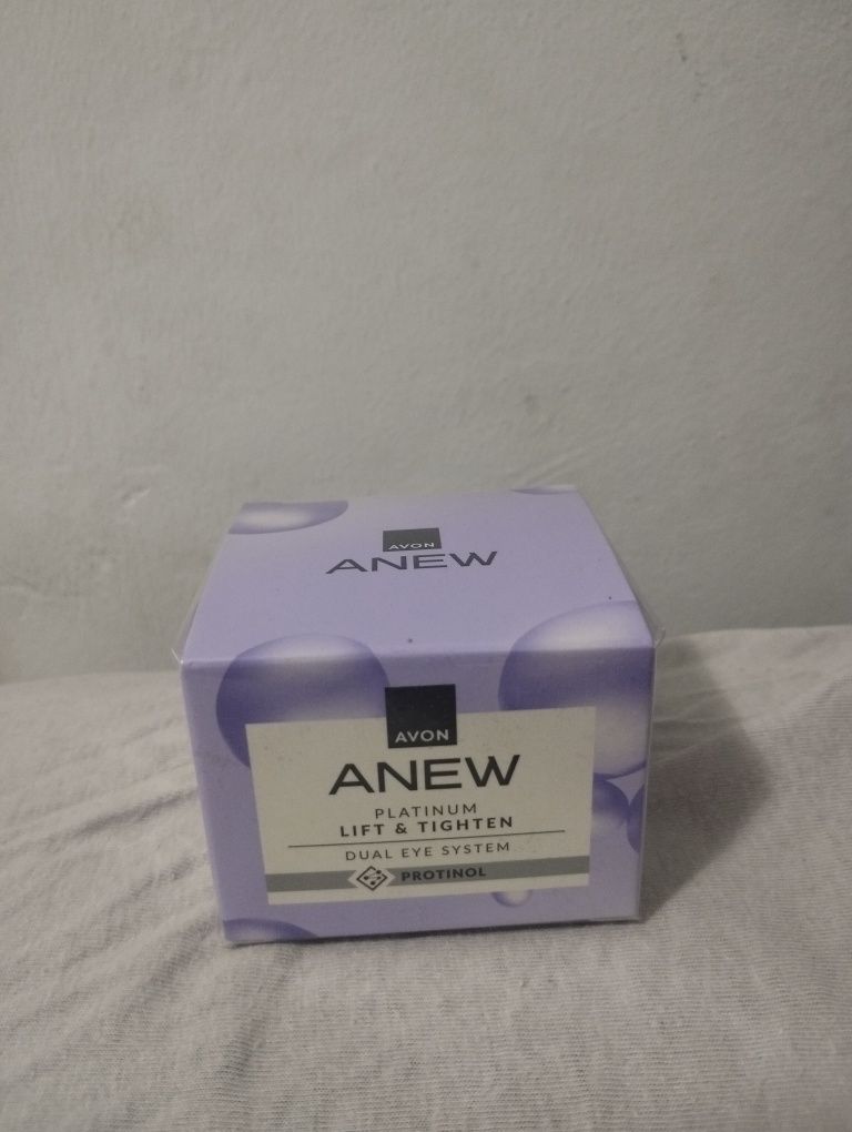 Liftingujący krem pod oczy Anew Avon