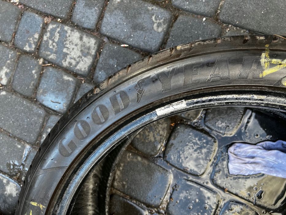 Opony Goodyear Eagle F1 - 255/40/20