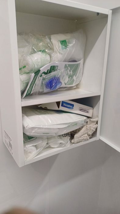 Apteczka metalowa pracownicza  AS 30