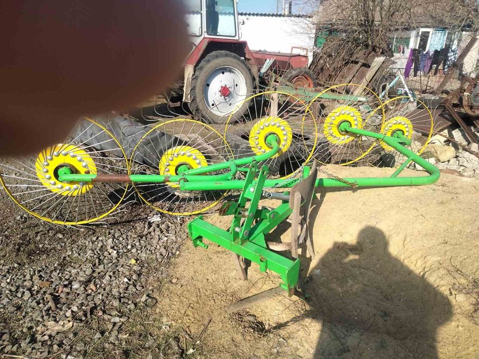 Гробарка ворушилка