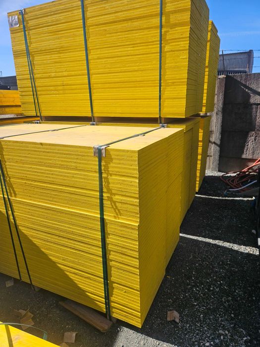 Płyta sklejka trójwarstwowa szalunki szalunkowa 50x200 grubość 21mm