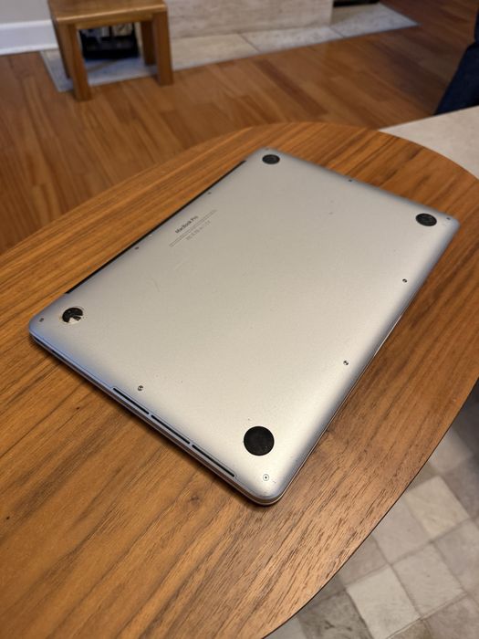 Macbook PRO late 2015 13” 16GB RAM, 500GB SSD